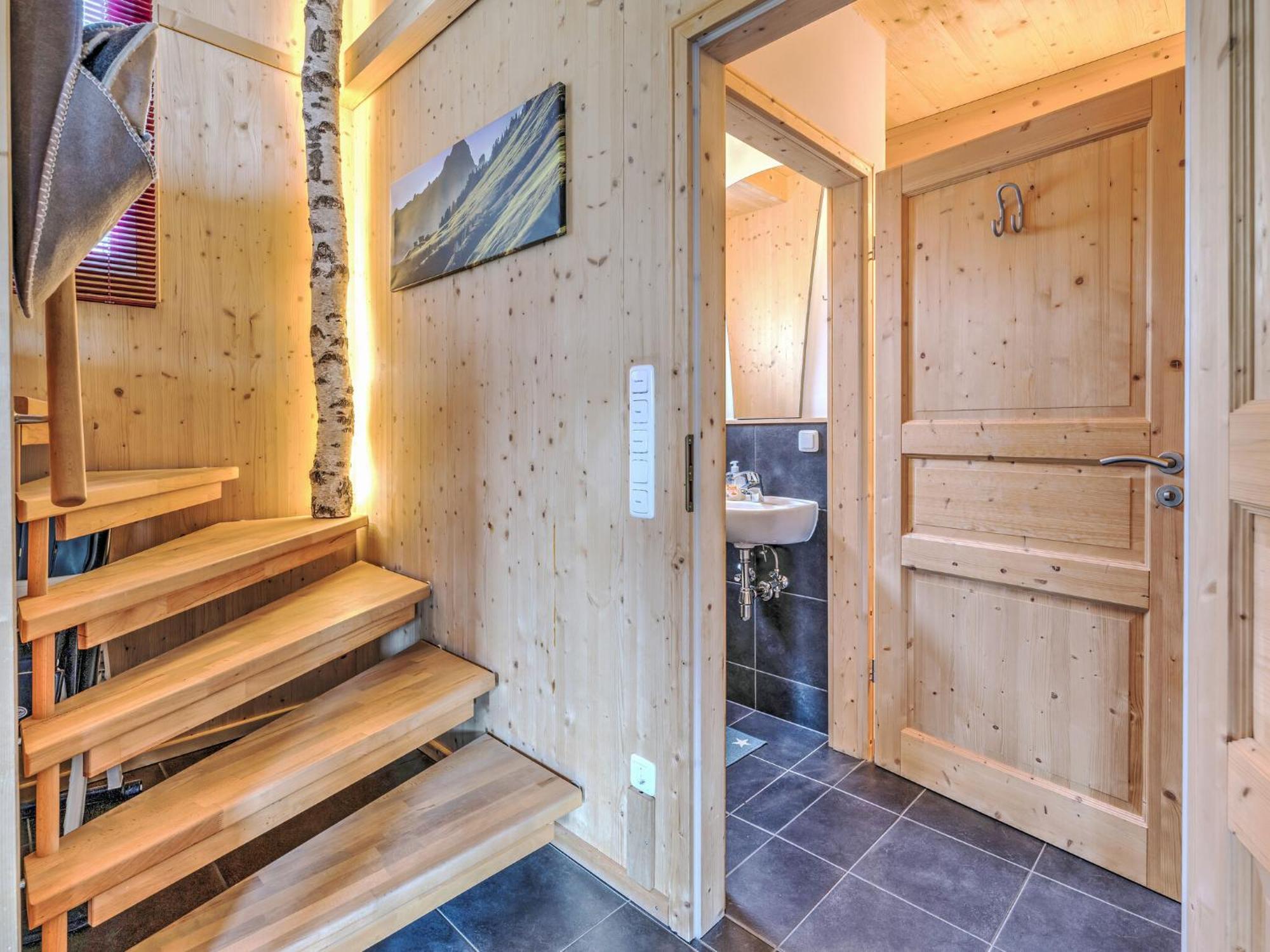 Detached Chalet In Hohentauern With Sauna Esterno foto